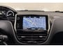 Peugeot 208 1.2 PureTech Signature 110 PK | Automaat | Apple Carplay | Parkeersensor | Navigatie | Cruise Control | Airco | Licht Metalen Velgen | 1e eigenaar