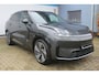 Lynk & Co 08 1.5 More | Direct leverbaar!! | Elektrische massage- & ventilatiestoelen met geheugen | Stoelverwarming voor & achter | Panoramadak | Apple CarPlay/Android Auto | Harman/Kardon Audiosysteem | Adaptive Cruise Control | 360* Camera | Keyless entry/start | Stuurverwarming | Dodehoekdetectie | Sfeerverlichting | Elektrische kofferbakklep |
