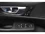Volvo V60 2.0 B5 Inscription 250 PK | Leer | Stoel/Stuurverwarming | Nederlandse Auto | Navigatie