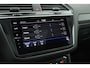 Volkswagen Tiguan 1.4 TSI 245pk eHybrid R-Line Business+ Black Style Panoramadak Trekhaak Stoelverwarming