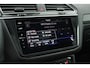 Volkswagen Tiguan 1.4 TSI 245pk eHybrid R-Line Business+ Black Style Panoramadak Trekhaak Stoelverwarming