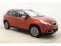 Peugeot 2008 1.2 PureTech Active | Navigatie | Panoramadak | Trekhaak | Climate Control | Parkeersensoren achter |