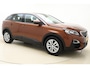 Peugeot 3008 1.2 PureTech Blue Lease Executive 130 PK | Handgeschakeld | Trekhaak | Mirror Screen | Andriod Auto | Cruise Control | Parkeersensor | 1e eigenaar