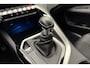 Peugeot 3008 1.2 PureTech Blue Lease Executive 130 PK | Handgeschakeld | Trekhaak | Mirror Screen | Andriod Auto | Cruise Control | Parkeersensor | 1e eigenaar