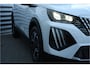 Peugeot 2008 1.2 PURETECH 100PK ALLURE | Climate controle | Cruise Controle | 17'' Lichtmetalen velgen | 360° camera | Navigatie | Achterbank in delen neerklapbaar | Achteruitrijcamera | Achteruitrijcamera