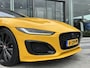 Jaguar F-Type P575 5.0 V8 575pk Aut. AWD Coupé - R | SVO Sorento Yellow | Geklimatiseerde sportstoelen | Panoramadak |