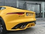 Jaguar F-Type P575 5.0 V8 575pk Aut. AWD Coupé - R | SVO Sorento Yellow | Geklimatiseerde sportstoelen | Panoramadak |