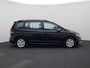 Volkswagen Touran 1.5TSI/150PK Comfortline 7p DSG · Apple/Android Car play · Camera + Parkeersensoren · Stoelverwarming