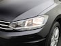 Volkswagen Touran 1.5TSI/150PK Comfortline 7p DSG · Apple/Android Car play · Camera + Parkeersensoren · Stoelverwarming