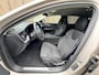 Volvo V60 2.0 B3 Essential Automaat | Google Maps Navigatiesysteem | Apple CarPlay | LED verlichting | Stoel & stuurwielverwarming | Cruise & Climate control | Draadloze telefoonlader | Achteruitrijcamera | Parkeersensoren achter