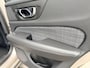 Volvo V60 2.0 B3 Essential Automaat | Google Maps Navigatiesysteem | Apple CarPlay | LED verlichting | Stoel & stuurwielverwarming | Cruise & Climate control | Draadloze telefoonlader | Achteruitrijcamera | Parkeersensoren achter