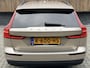 Volvo V60 2.0 B3 Essential Automaat | Google Maps Navigatiesysteem | Apple CarPlay | LED verlichting | Stoel & stuurwielverwarming | Cruise & Climate control | Draadloze telefoonlader | Achteruitrijcamera | Parkeersensoren achter