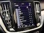 Volvo V60 2.0 B3 Essential Automaat | Google Maps Navigatiesysteem | Apple CarPlay | LED verlichting | Stoel & stuurwielverwarming | Cruise & Climate control | Draadloze telefoonlader | Achteruitrijcamera | Parkeersensoren achter