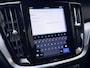 Volvo V60 2.0 B3 Essential Automaat | Google Maps Navigatiesysteem | Apple CarPlay | LED verlichting | Stoel & stuurwielverwarming | Cruise & Climate control | Draadloze telefoonlader | Achteruitrijcamera | Parkeersensoren achter