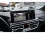 BMW X3 XDrive20i High Executive | Panorama | Shadowline | Camera | M-pakket | Luxe Leder - Memory | Apple Carplay | Cruise Control