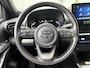 Toyota Yaris Cross 1.5 Hybrid Dynamic | Sensoren | Blindspot | Stuur + stoelverwarm