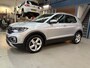 Volkswagen T-Cross 1.0 TSI 110pk Style | Apple carplay /Android auto | Stoelverwarming | Navigatie | Camera | Cruise control | Keyless entry | PDC V+A | Rijklaar prijs!