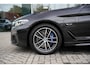 BMW 5-Serie Touring M-Sportpakket | Panoramadak | Trekhaak | Head-Up Display | Parking Assistant | Hifi audiosysteem |