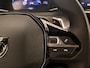Peugeot 2008 1.2 Hybrid 136 Allure Parkeersensoren Rondom | Digitaal Dashboard | Carplay | 17" Lichtmetaal | Leder/Stof | Cruise | Climate | Airco (automatisch) | Apple Carplay/Android Auto|telefoonintegratie premium | Cruise control