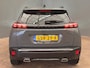 Peugeot 2008 1.2 Hybrid 136 Allure Parkeersensoren Rondom | Digitaal Dashboard | Carplay | 17" Lichtmetaal | Leder/Stof | Cruise | Climate | Airco (automatisch) | Apple Carplay/Android Auto|telefoonintegratie premium | Cruise control