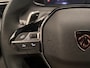 Peugeot 2008 1.2 Hybrid 136 Allure Parkeersensoren Rondom | Digitaal Dashboard | Carplay | 17" Lichtmetaal | Leder/Stof | Cruise | Climate | Airco (automatisch) | Apple Carplay/Android Auto|telefoonintegratie premium | Cruise control