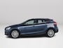 Volvo V40 Cross Country T3 Polar+ Luxury | Panoramadak | Stoelverwarming | Harman Kardon | Trekhaak