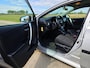 Toyota Auris 1.8 Hybrid Aspiration - 100 Pk - Euro 5 - Navi - ParkeerCamera