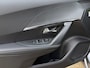 Peugeot 2008 1.2 Hybrid 136 GT Automaat | 360 Camera | Navi | Apple CarPlay/Android Auto | H-Leder | Clima | PDC | Cruise | LED |
