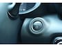 Toyota Yaris 1.5 Hybrid 115 Style Limited Automaat 116pk | Stoelverwarming | Parkeersensor vóór & achter | Dodehoekdetectie |
