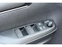 Toyota Yaris 1.5 Hybrid 115 Style Limited Automaat 116pk | Stoelverwarming | Parkeersensor vóór & achter | Dodehoekdetectie |