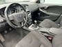 Volvo V40 1.6 T2 | 1e Eig. | 100% dealer onderhouden | Trekhaak | Navi | Clima | Park. sensor | Cruise |