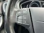 Volvo V40 1.6 T2 | 1e Eig. | 100% dealer onderhouden | Trekhaak | Navi | Clima | Park. sensor | Cruise |