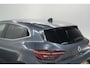 Renault Clio 1.6 E-Tech Hybrid 140 Initiale Paris | Trekhaak | Rondom Camerazicht | Adaptieve Cruise Control | Stoelverwarming