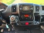 Peugeot Boxer 335 2.2 BlueHDi L2 H2 - Euro 6 - 140 Pk - ParkeerCamera - Airco - Cruise Control