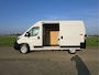 Peugeot Boxer 335 2.2 BlueHDi L2 H2 - Euro 6 - 140 Pk - ParkeerCamera - Airco - Cruise Control