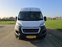 Peugeot Boxer 335 2.2 BlueHDi L2 H2 - Euro 6 - 140 Pk - ParkeerCamera - Airco - Cruise Control