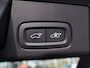 Volvo XC60 2.0 B4 R-Design / Mild-Hybride / Leder/ Facelift / 21-inch Lichtmetaal