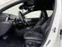 Mercedes-Benz A-klasse 250 e Business Solution AMG Limited | Pano | Ambient Light | Camera | LED | MBUX | 19 inch