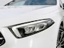 Mercedes-Benz A-klasse 250 e Business Solution AMG Limited | Pano | Ambient Light | Camera | LED | MBUX | 19 inch