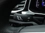 Volkswagen T-Roc 1.5 TSI R-Line Automaat | Carplay navigatie | Camera | Adaptive