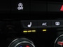 Volkswagen T-Roc 1.5 TSI R-Line Automaat | Carplay navigatie | Camera | Adaptive
