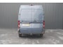 Renault Master T35 2.0 dCi 170 L3H2 Extra | Trekhaak | Camera | Vloerplaat | Apple Carplay