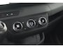 Renault Master T35 2.0 dCi 170 L3H2 Extra | Trekhaak | Camera | Vloerplaat | Apple Carplay