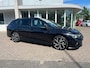 Volkswagen Golf Variant 1.5 eTSI R-Line Panoramadak!