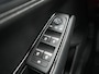 Renault Austral E-Tech Full Hybrid 200 Iconic - RIJKLAARPRIJS - All Seasonbanden - Adaptive Cruise Control - 360 Graden Camera - Panoramadak