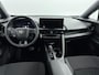 Toyota C-HR 1.8 Hybrid 140 Dynamic | Navigatie | Dodehoek detectie | Parkeersensoren voor/achter | Adaptive Cruise | Keyless | Clima | Camera | Apple Carplay / Android Auto | 18 inch