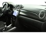 Suzuki Vitara 1.4 Boosterjet Style Smart Hybrid | Climate control | Cruise control adaptive | Navigatie | Apple carplay, Android auto | Panoramadak | Stoelverwarming | Camera |