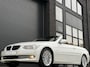 BMW 3-Serie E93 LCI 320d Cabriolet High Executive Aut.-6 | 73.755 km.! | 2e eigenaresse | 100% dealer-onderhouden | Youngtimer | Bijtellingsvriendelijk! |