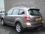 Subaru Forester 2.0 Luxury - Stoelverwarming - Trekhaak -