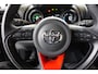 Toyota Yaris 1.5 Hybrid 115 Active ,Two-tone , Incl 12 mnd bovag garantie